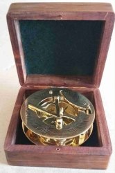 Sundial Compass Brass In Rosewood Presentation Box NB3