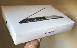 Brand New 2016 Apple Macbook Pro 13" Retina I5 2.9ghz 8gb 256gb Flash Touch Bar + 1yr Warranty