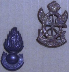 Railways And Harbour Brigade Cap And Collar Badge Worns 1940 - 1951