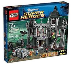 LEGO Batman Arkham Asylum Breakout Set 10937 PIECES:1619