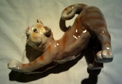Pacific Rim Kitty Figurine