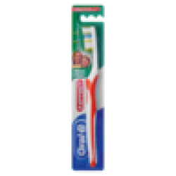 Oral-B 3-EFFECT Maxi Clean Toothbrush
