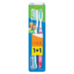 Oral-B Natural Fresh Toothbrush 2 Pack