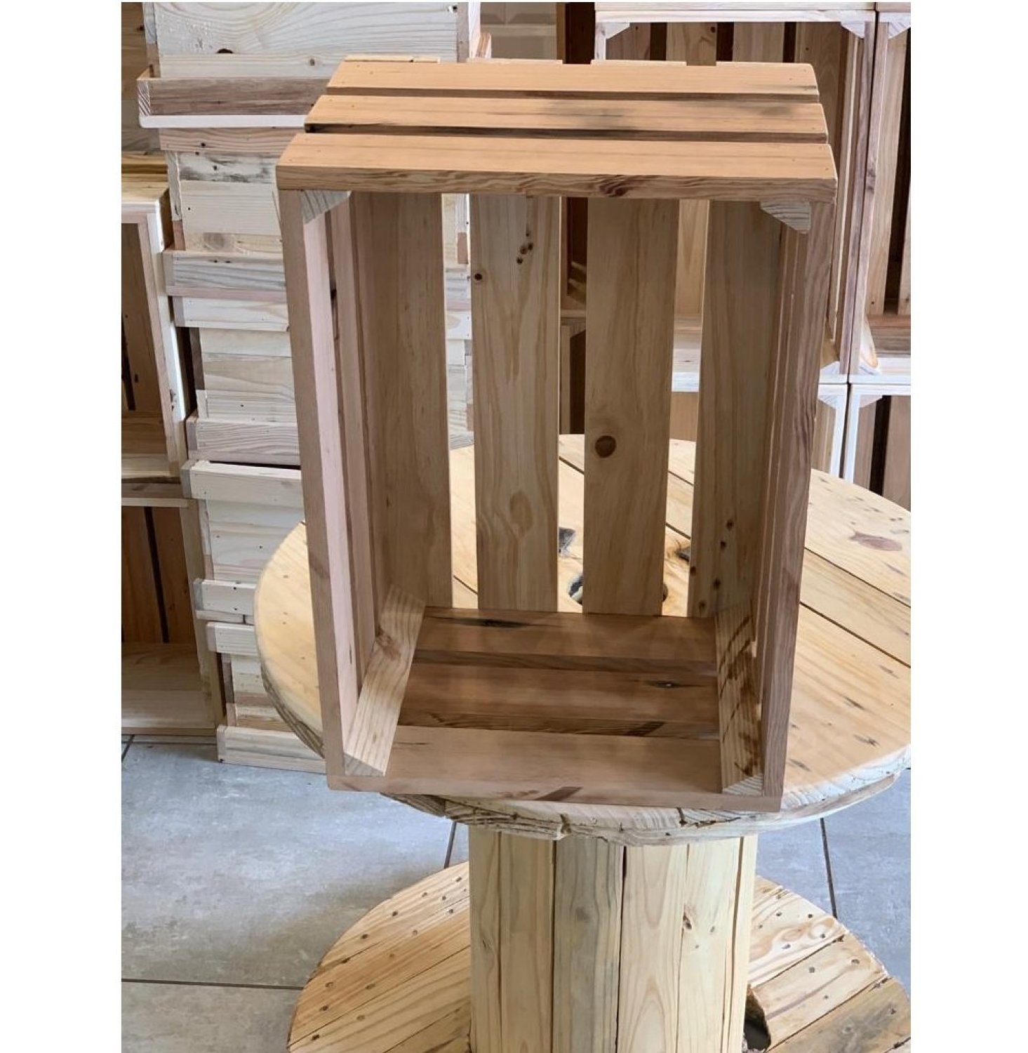 Product image - {main}