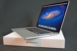 Apple Macbook Pro A1502-13.3"-intel Corei5- 2.7ghz 8gb 128gb -retina Display- New Sealed