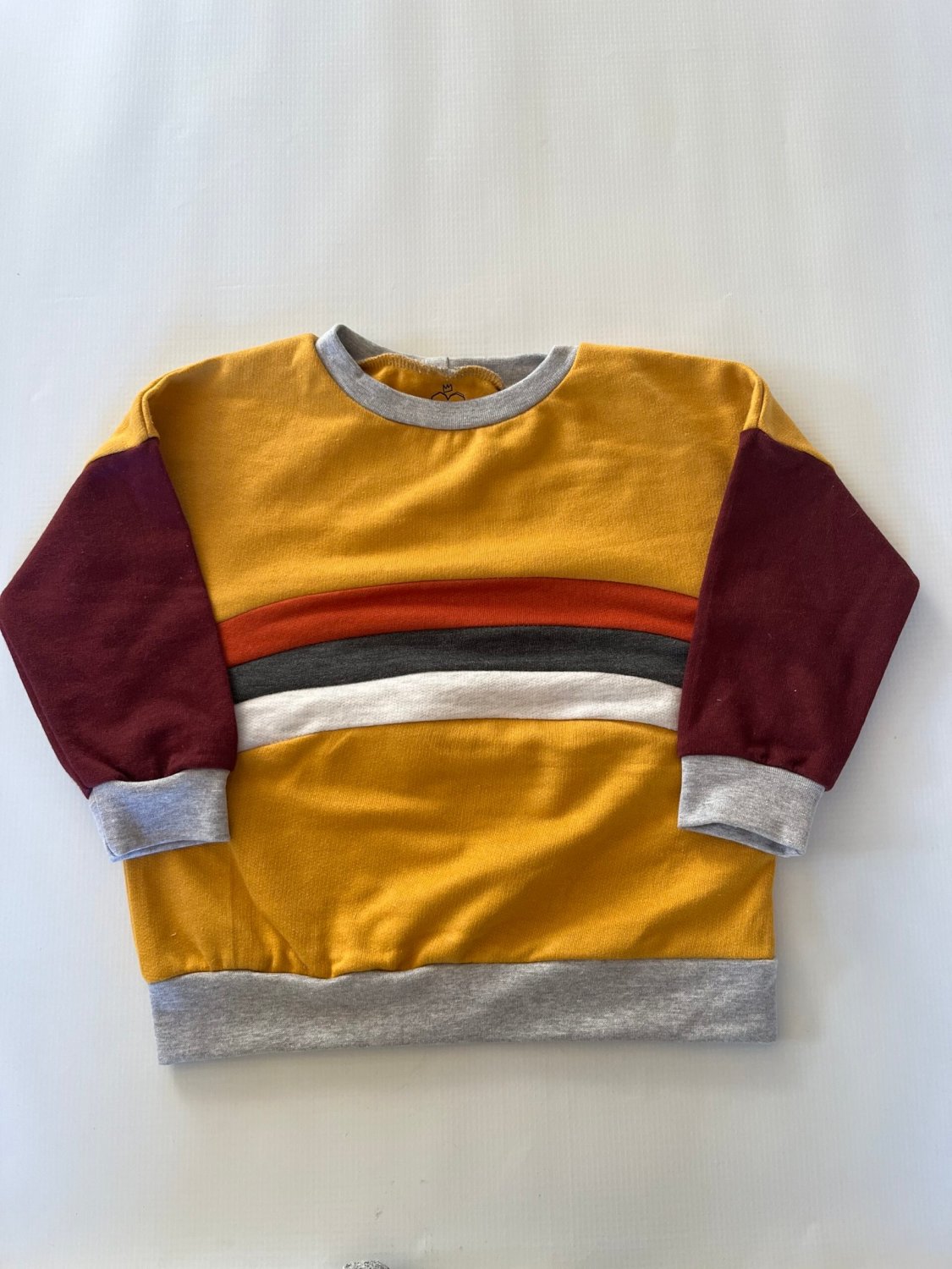 Product image - {main}
