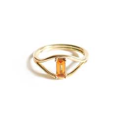 Citrine Baguette Double Arch Band Ring In Yellow Gold