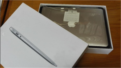 Apple Macbook Air 13.3 Inch. Model: MJVE2SO A