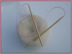 Bamboo Circular Knitting Pin - 80cm - No 7.5mm