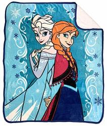 Jay Franco Disney Frozen Springtime Baby Sherpa Throw Blanket - Measures 50 X 60 Inches Kids Bedding Features Elsa & Anna - Fade Resistant