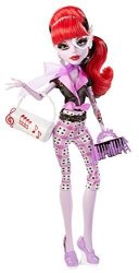 Monster High Monster Scaritage Operetta Doll And Fashion Set