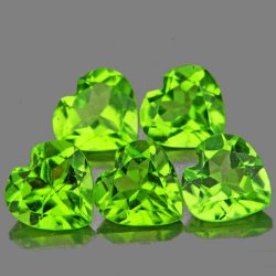 Jewellers Lot 3.61cts. 5 Pieces 6 Mm. Heart Cut Intense Green Peridot Lot - 100% Natural