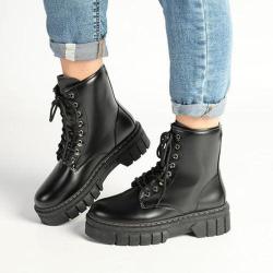 Madison Tina Fashion Boots - Black - 9