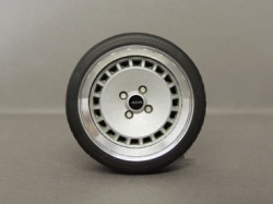 Real Aluminium 15 Inch Ronal Rims With Tyres For 1:18 Die Cast Models