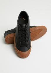 puma capri leather sneakers