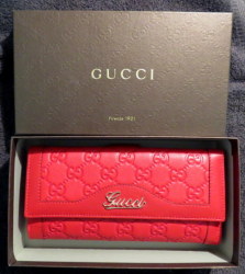 New Women's Gucci Red Leather Continental Authentic Wallet Purse Unwanted Gift