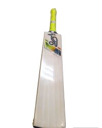 Kookaburra Beast Pro 9.0 Cricket Equipment