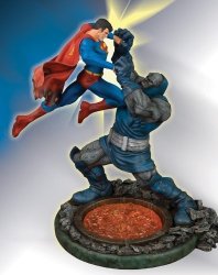 Dc Collectibles Superman Vs. Darkseid Statue Second Edition By Dc Collectibles