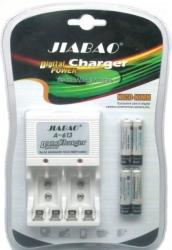 Digital Nicd-nimh Charger Including 4 Aaa Batteries