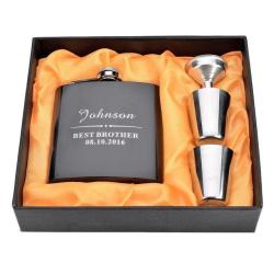 1 Set Personalized Engraved 6 Oz Black Hip Flask - Style 5