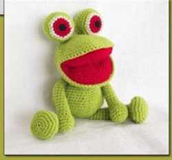 Baby Gift Amigurumi Frog