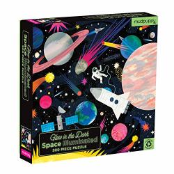 Mudpuppy Space Illuminated Glow-in-the-dark Family Puzzle 500 Pieces 20"X20" - Family Fun For Ages 6+ - Colorful Outer Space Scene Of Planets Stars And More - Reveal Glow In The Dark Surprises