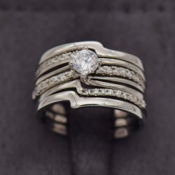 9CT White Gold 5PC Wedding Ring