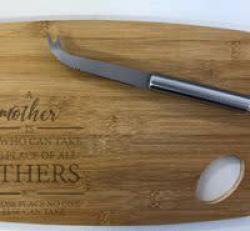 Cheese Board With Knife - Custom Engraving