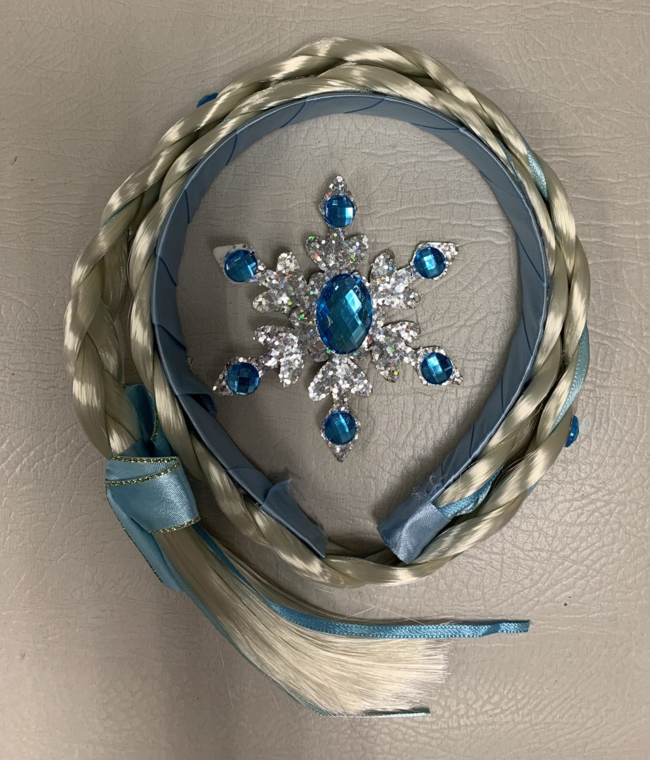 Product image - {main}