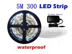 Led Strip Light 5m roll 300 Leds Smd Waterproof Flexible Cool White Complete With Transformer