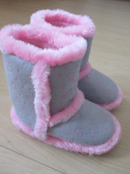 Pink Baby Girl Slippers Size 4-5