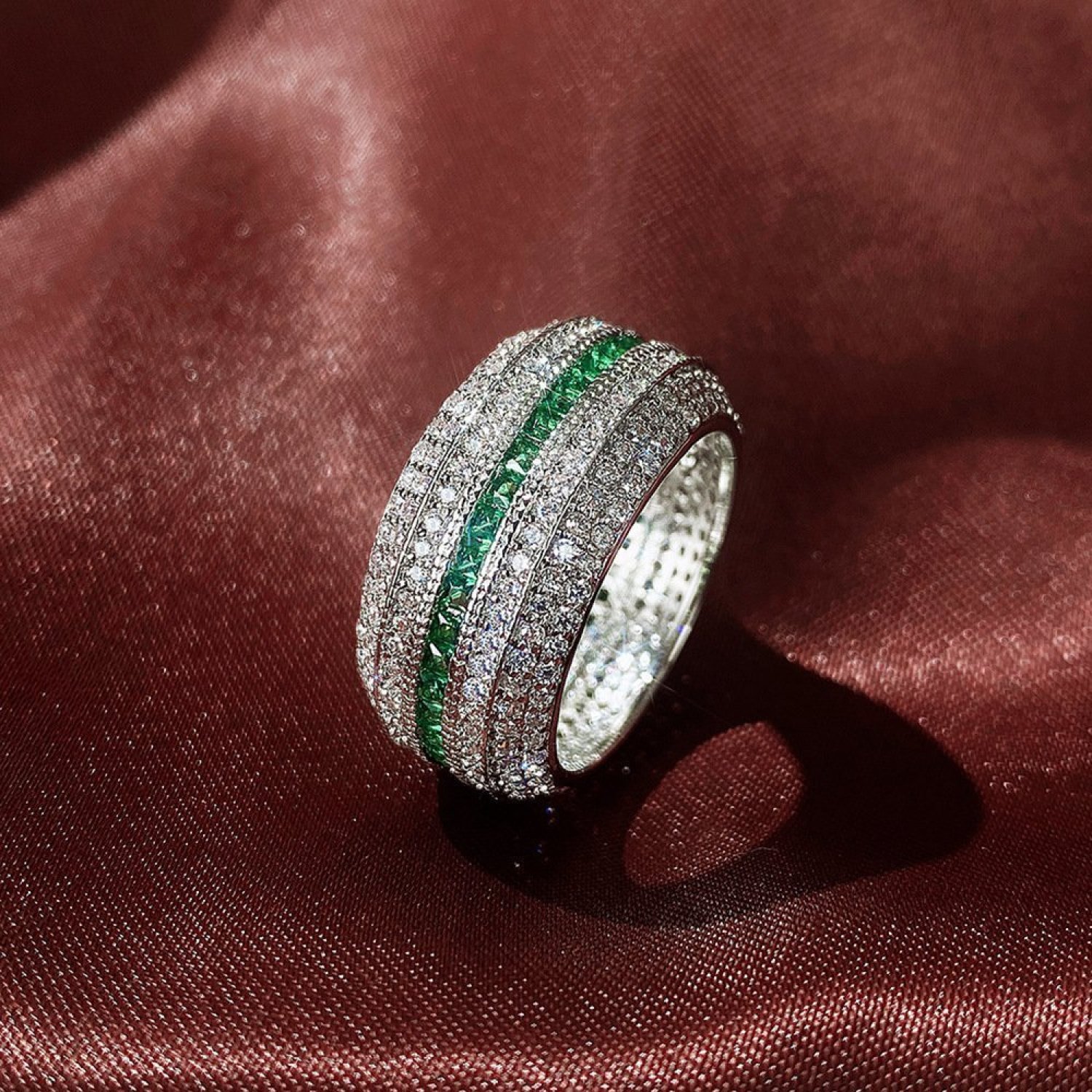 Product image - {main}