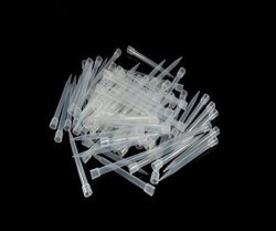 1-10UL Polypropylene Micro Pipette Tips Microliter Universal Fit Micropipette Tips 1000PCS
