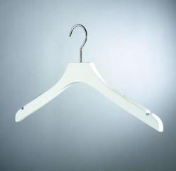 Wooden Hangers With Bar