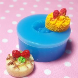 019LBG Strawberry Cake Flexible Silicone Mold Kawaii Dollhouse Sweets Polymer Fimo Mold Cabochon Jewelry Charms