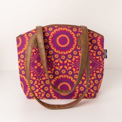 Shwe Curve Bag - Fuchsia Fiesta